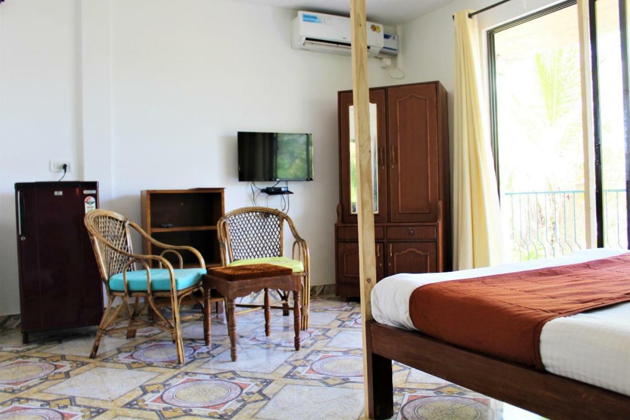 Kaza A Le Pearl Resort Andžuna Exteriér fotografie