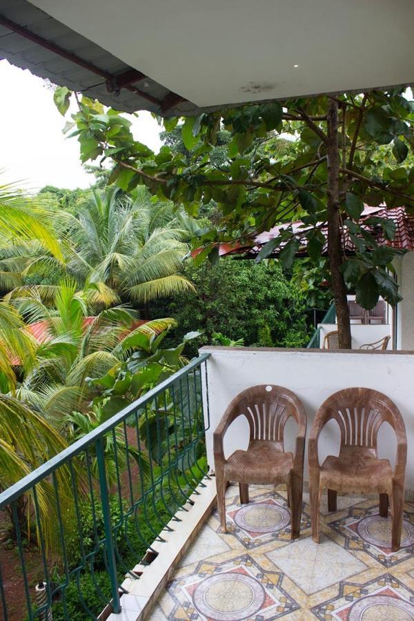 Kaza A Le Pearl Resort Andžuna Exteriér fotografie